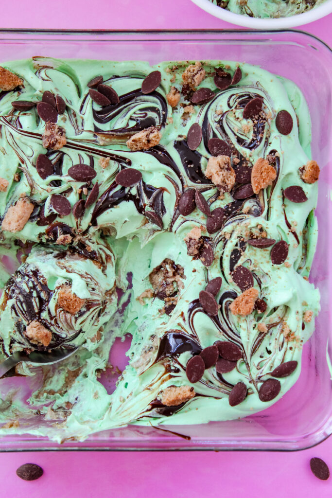 Picture of a football inspired touchdown icebox cake futuring Famos Amos Cookies.